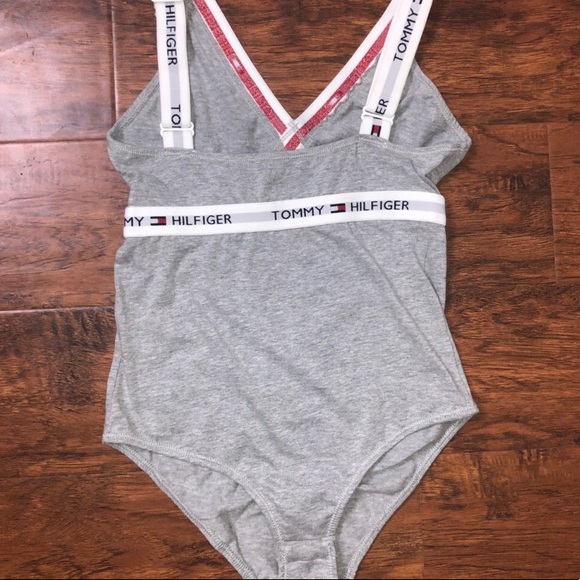 tommy hilfiger bodysuit grey